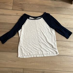 BANANA REPUBLIC Baseball Tee